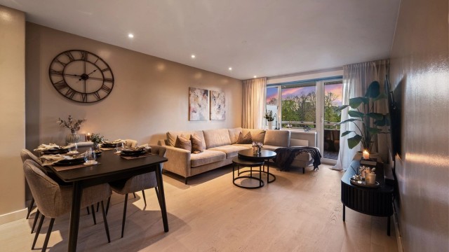 Jonas Ekse Hovland v/ Eiendomsmegler Krogsveen har gleden av å presentere Agmund Bolts vei 28!