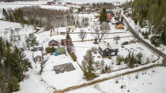 Tomten kan bebygges med en utnyttelsesgrad på 25 % BYA.
Foto: Ole Thorgeir Solheim Thoresen