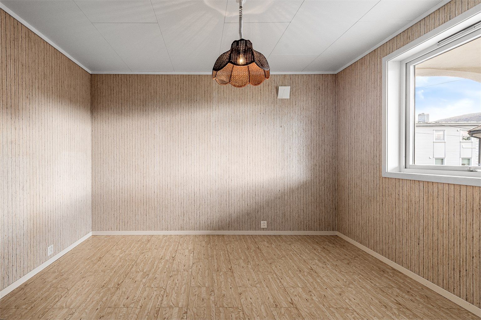 Soverom i underetasjen mot syd