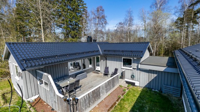Yttertak ble lagt om i regi av borettslaget så nylig som i 2025.
