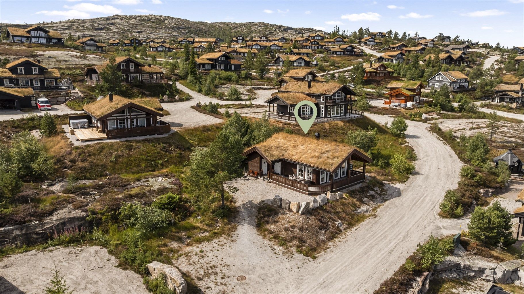 Velkommen til denne flotte fritidsboligen i Hjasestigen 14 i Vrådal!
Foto: Fotograf Magik