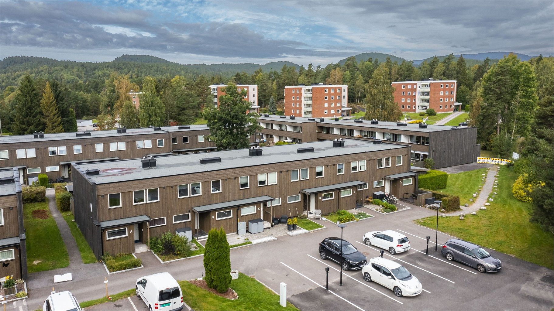 Det er helt nye fasader i borettslaget