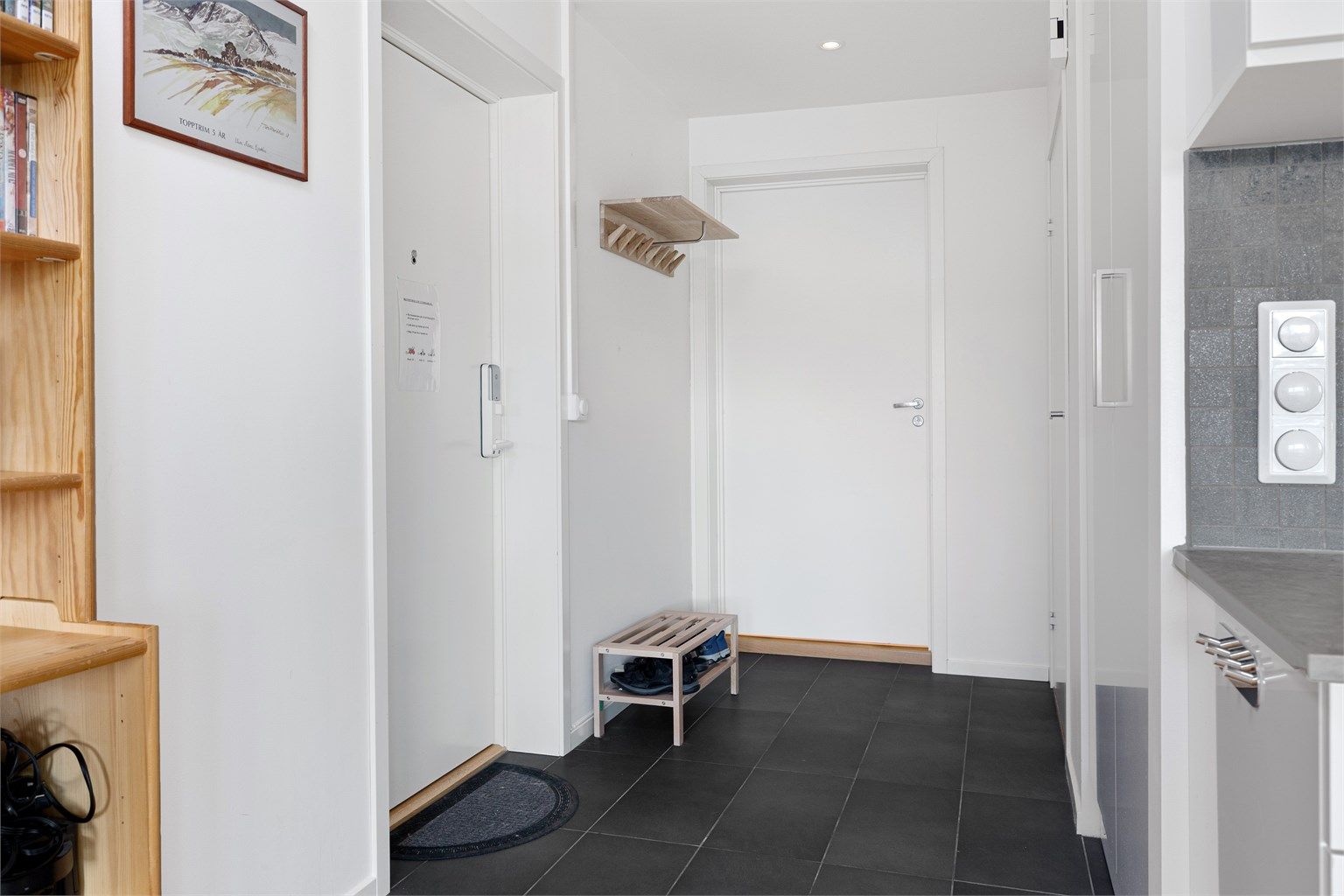 Romslig gang på ca. 5 kvm.