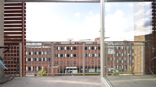 Fin og stor balkong