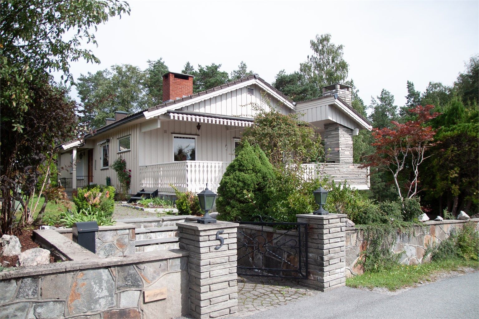 Sebastian Håbesland v/Krogsveen presenterer Maristien 5 - flott beliggende enebolig innerst i en stikkvei - grenser mot grøntområder