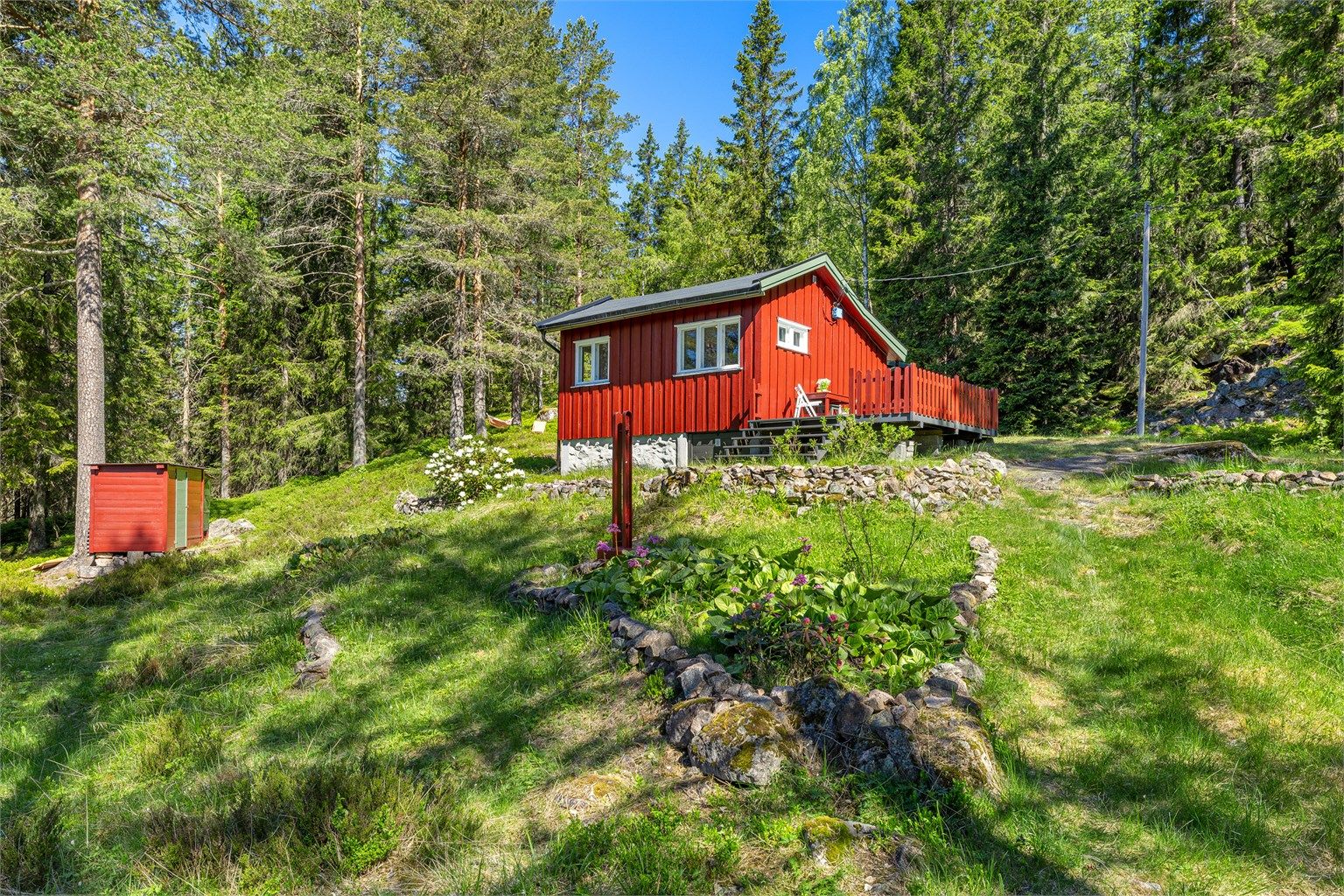 Eiendomsmegler Krogsveen v/Elisabeth Hanssen ønsker velkommen til Fjellhammervegen 62!