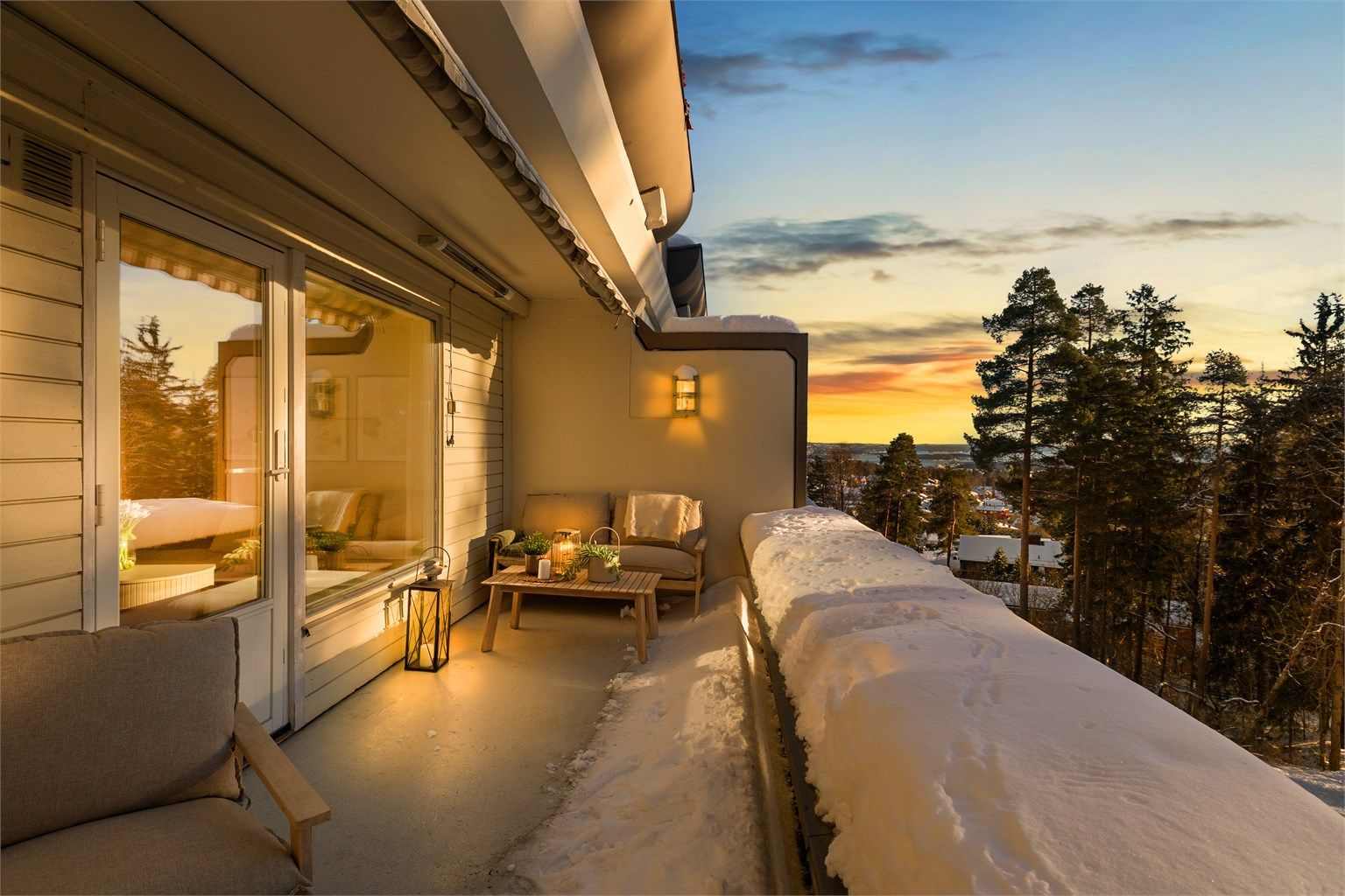 Her kan man nyte rolige kvelder med en flott utsikt.