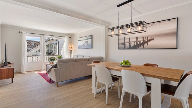 Velkommen til denne innholdsrike leiligheten på Kløfta! Foto: Romeriksfotografene (Hege K. Leren)