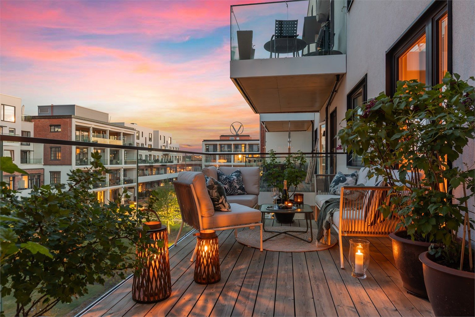 Nora Larsen Rørvik v/ Eiendomsmegler Krogsveen har gleden av å presentere Bøkkerveien 10C!