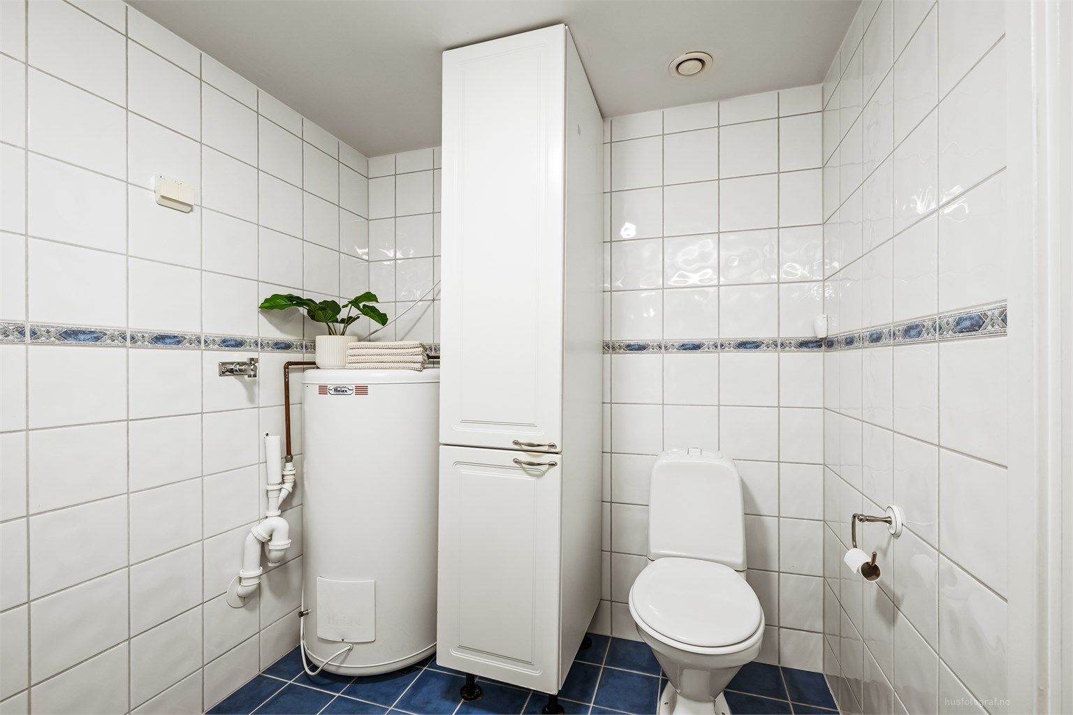 Det er også opplegg for vaskemaskin på badet.