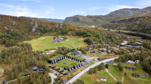 Lene Hviding v/Krogsveen har gleden av å presentere Kvæven 15 C.