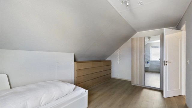 Praktiske løsninger for oppbevaring og møblering.