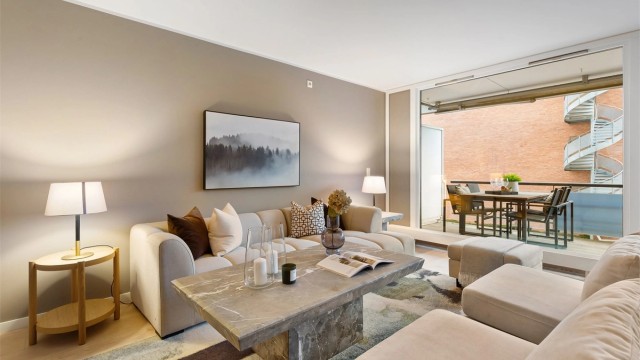 Oppvarming via radiatorer med vannbåren varme sikrer en jevn og behagelig innetemperatur.