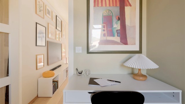 Her får du lett plass til en liten skrivepult – enten det er for takkekort, to-do-lister eller et hjemmekontor som faktisk frister å bruke.