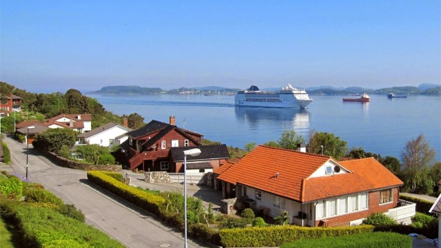 Nydelig utsikt fra boligen. (Foto tatt av selger).
