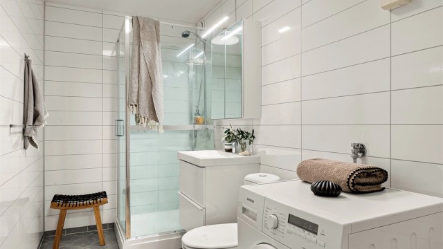 Praktisk dusjkabinett.