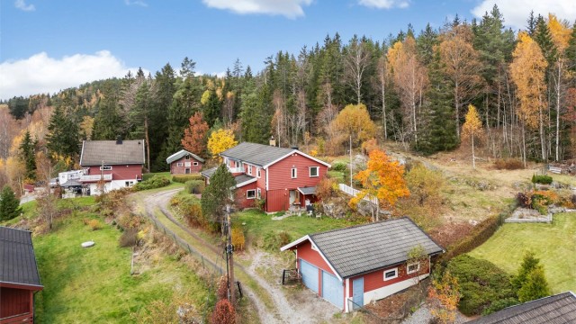 Velkommen til Fjellsterrassen 12 - Enebolig med utleiedel med idyllisk beliggenhet ved marka.