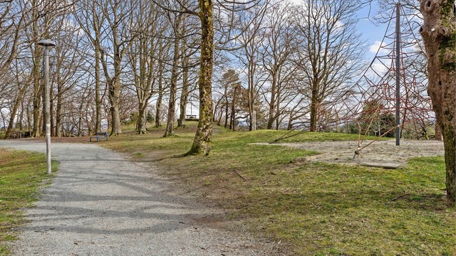 Kort vei til fine turområder og grøntområder som Bjergstedparken.