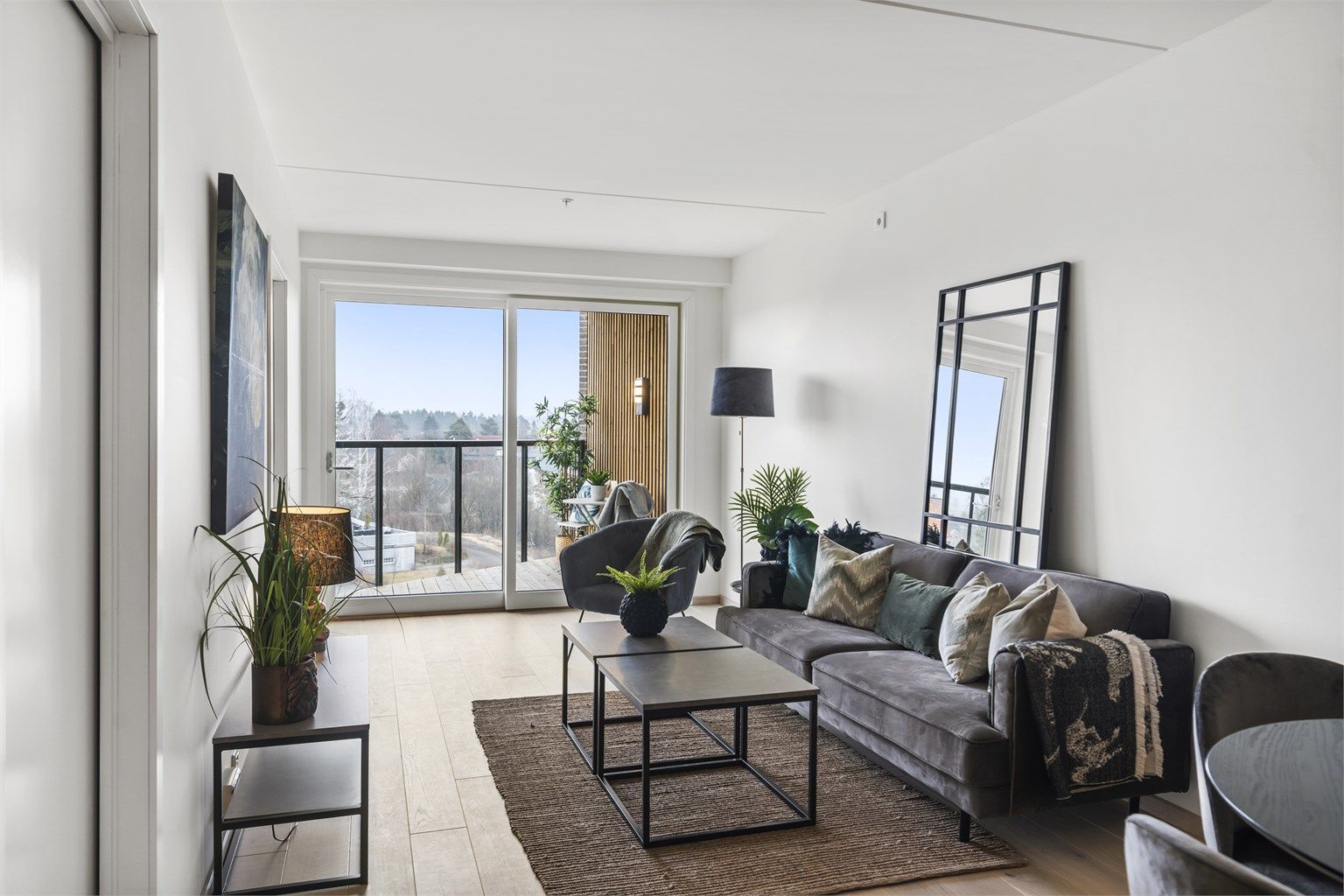 Krogsveen avd. Årnes har gleden av å presentere Jernbanegata 29! Leiligheten ligger i byggets fjerde etasje. 