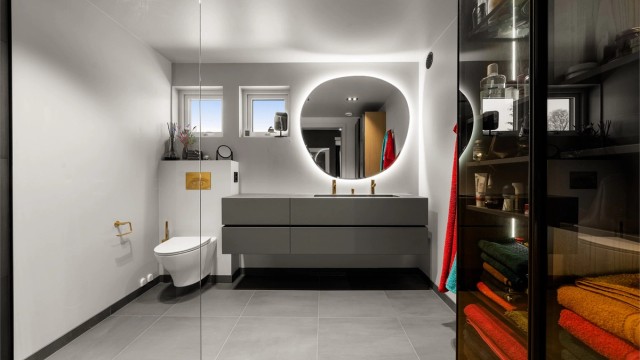 Bad med adkomst fra hovedsoverommet