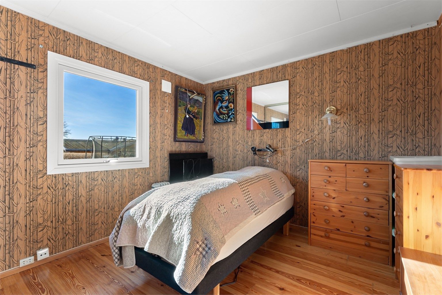 Boligen har 4 gode soverom