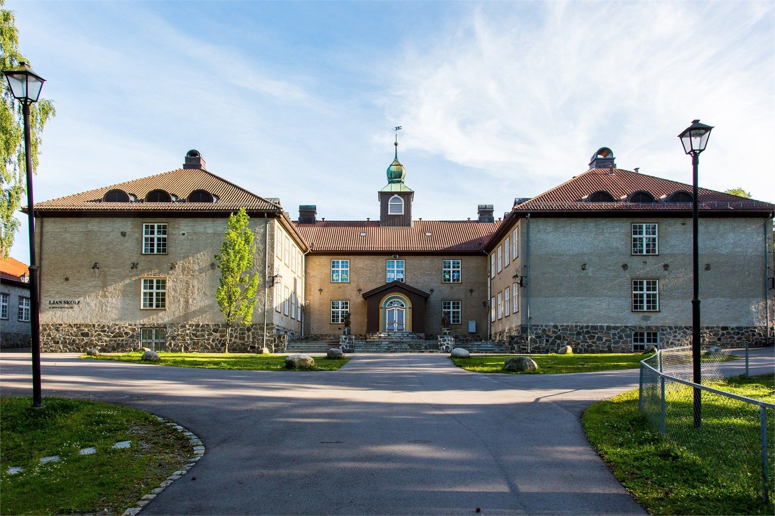 Umiddelbar nærhet til Ljan skole og gangavstand til Nordstrand ungdomsskole