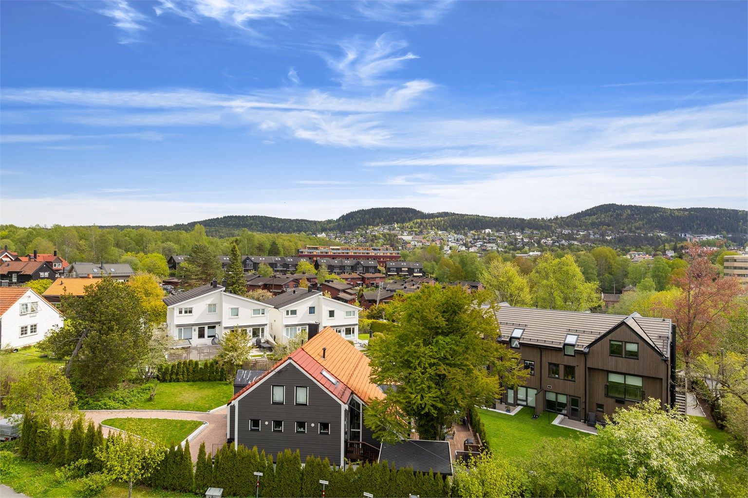 Vidstrakt utsikt mot bl.a. Grefsenkollen