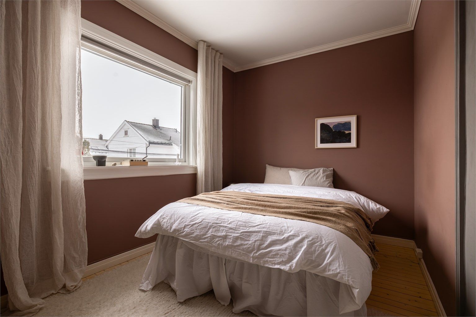 Soverom 4 er romslig og egner seg godt som barnerom eller gjesterom/kontor