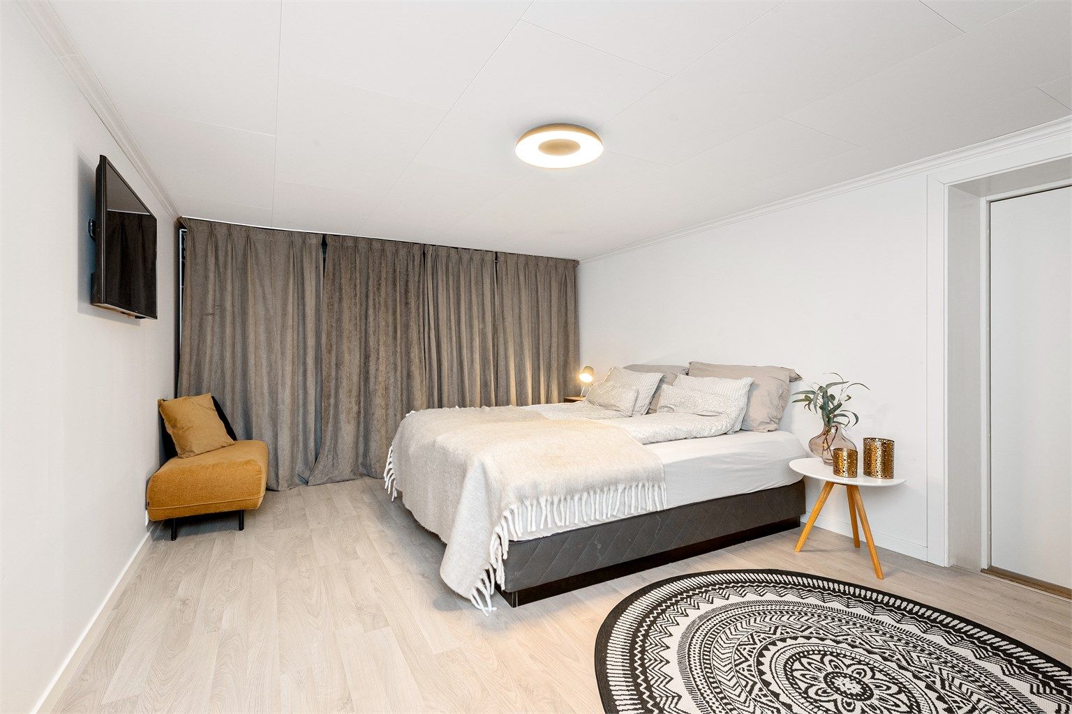 Bod i kjeller (benyttet som soverom - ikke godkjent)