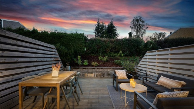 Tidligere sommerbilde av terrassen