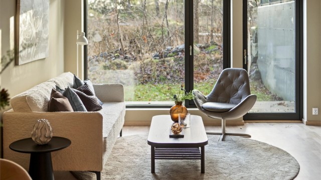 Rekkehus som ligger skjermet til, innerst i et lite og trygt boligområde med minimal trafikk.