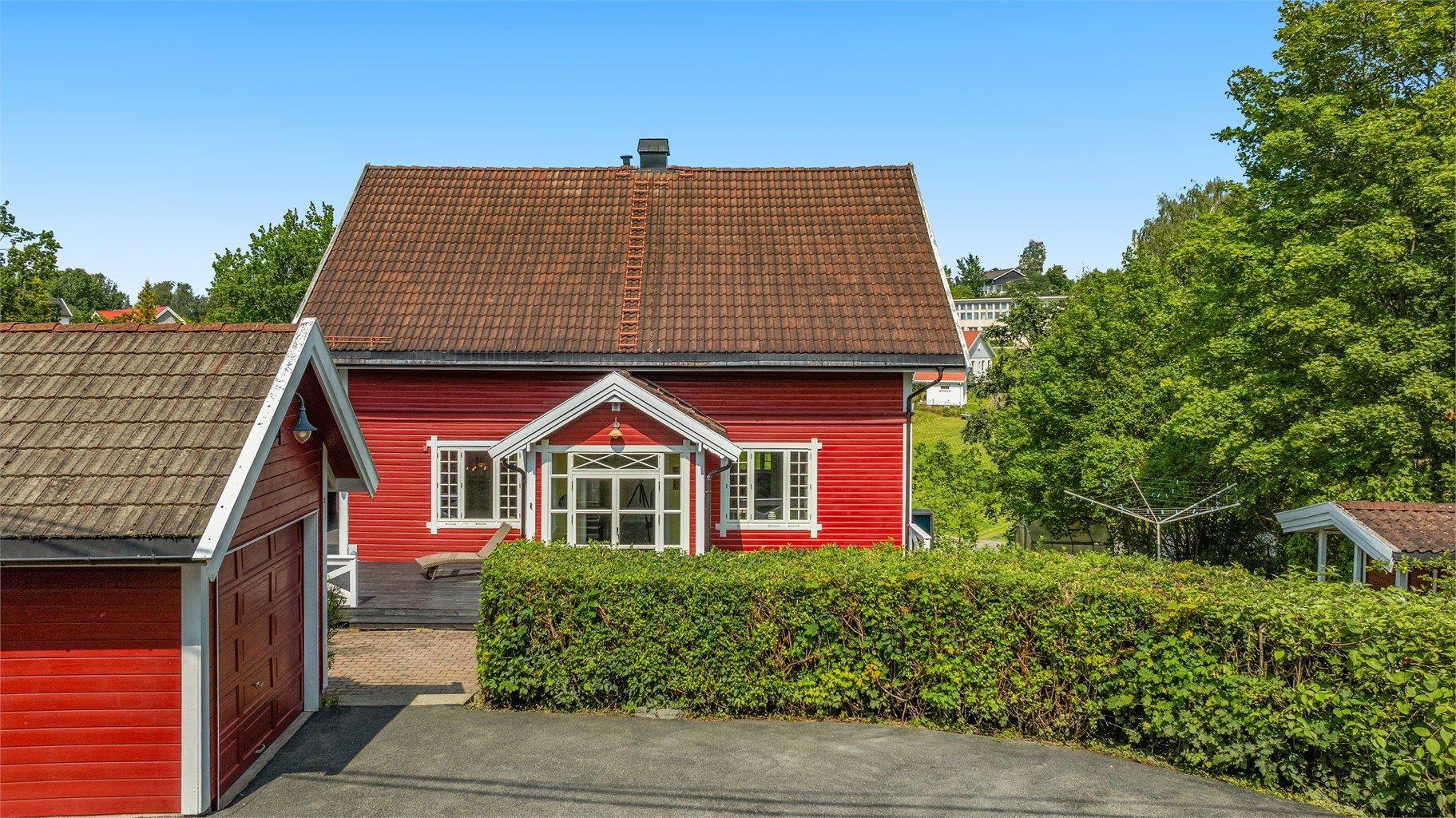 En sjarmerende enebolig midt i hjertet av Sundet. 