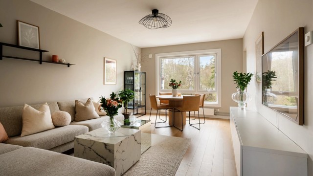 Velkommen til Frysjaveien 9B! Presentert av Halvor L. Heikkilä ved Krogsveen Majorstuen og Oslo Vest