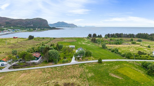 For den golfinteresserte ligger Giske golfklubb like ved eiendommen.