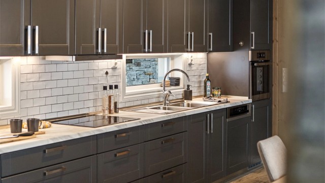 Integrerte hvitevarer fra byggeår medfølger handelen