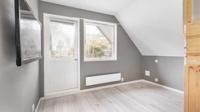 Store deler av andre etasje ble i tidsrommet 2017-2021 pusset opp med blant annet nye overflater.