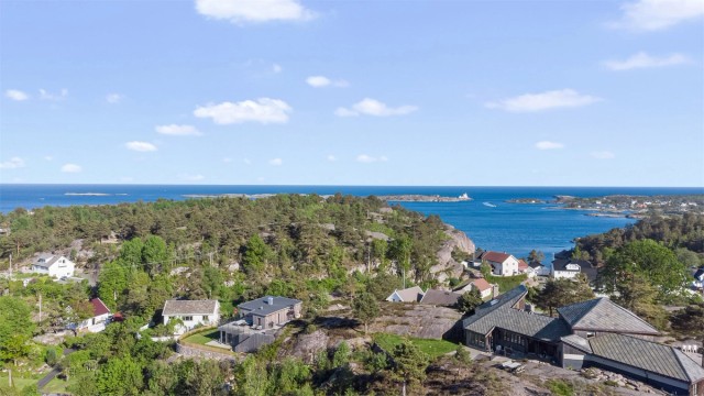 Lyngørfjorden og mulighet for båtplass i nærheten.