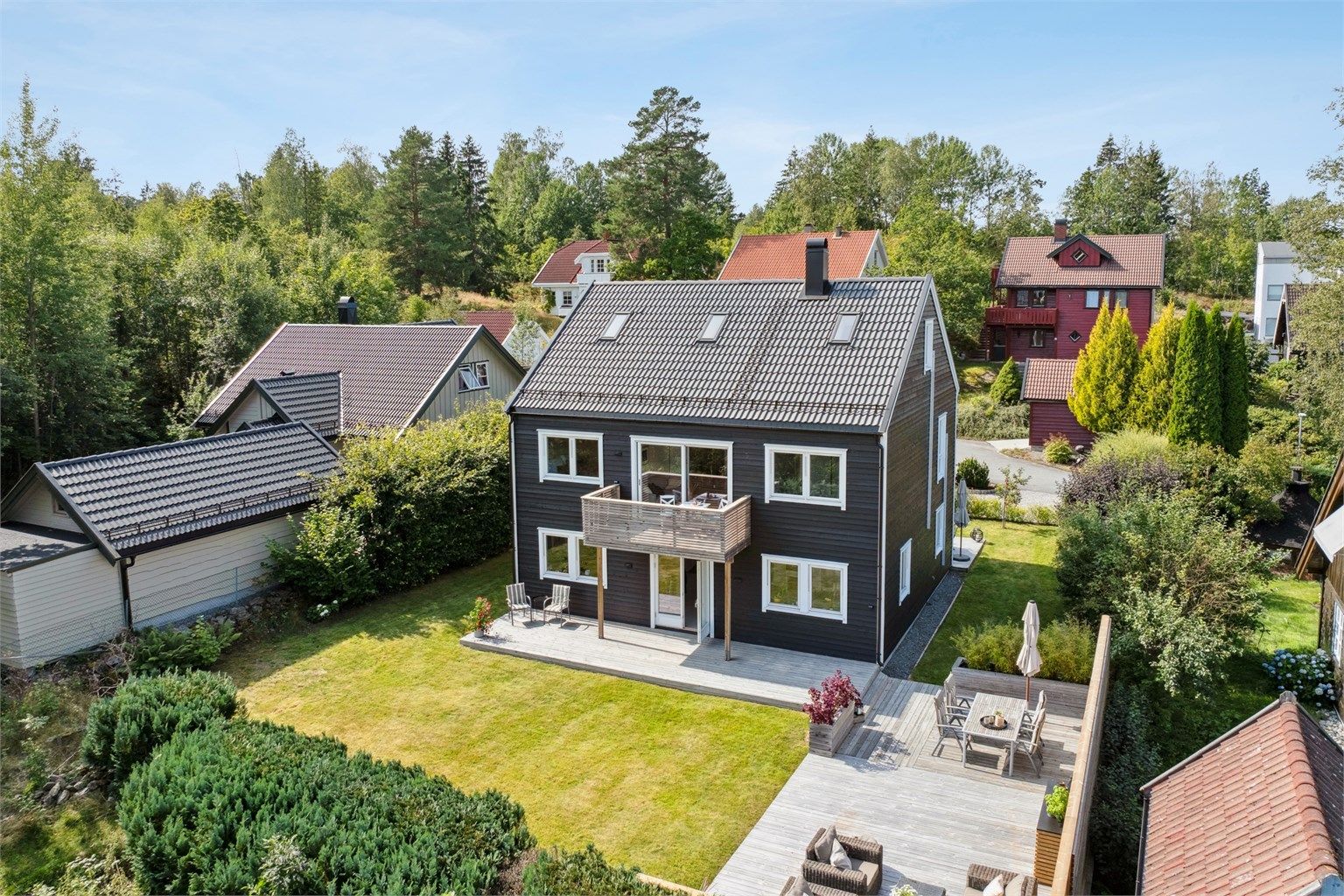 Velkommen til Skokleheia 30 -  Presentert av Elisiff Wennersgaard v/Krogsveen Nesodden