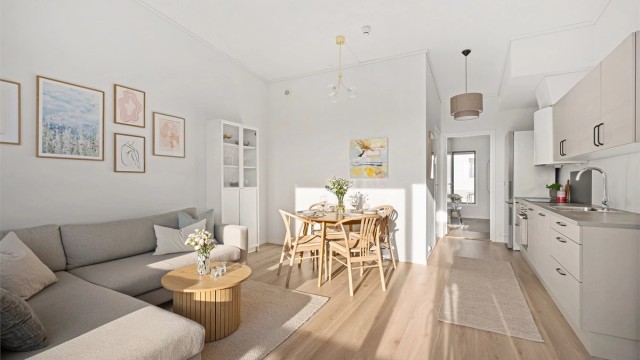 Lene Hviding v/Krogsveen har gleden av å presentere Alvakroken 88.