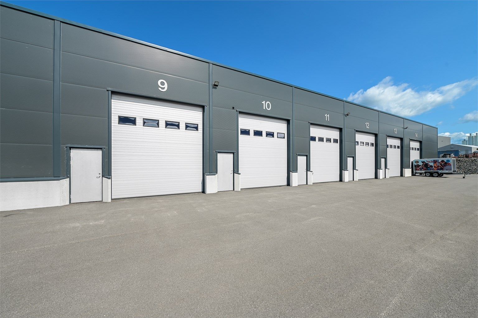 Lagerseksjonen ble ferdigstilt i 2022 og er en del av Moss og Våler næringspark, kun 7 min. fra E6 ved Mosseporten.