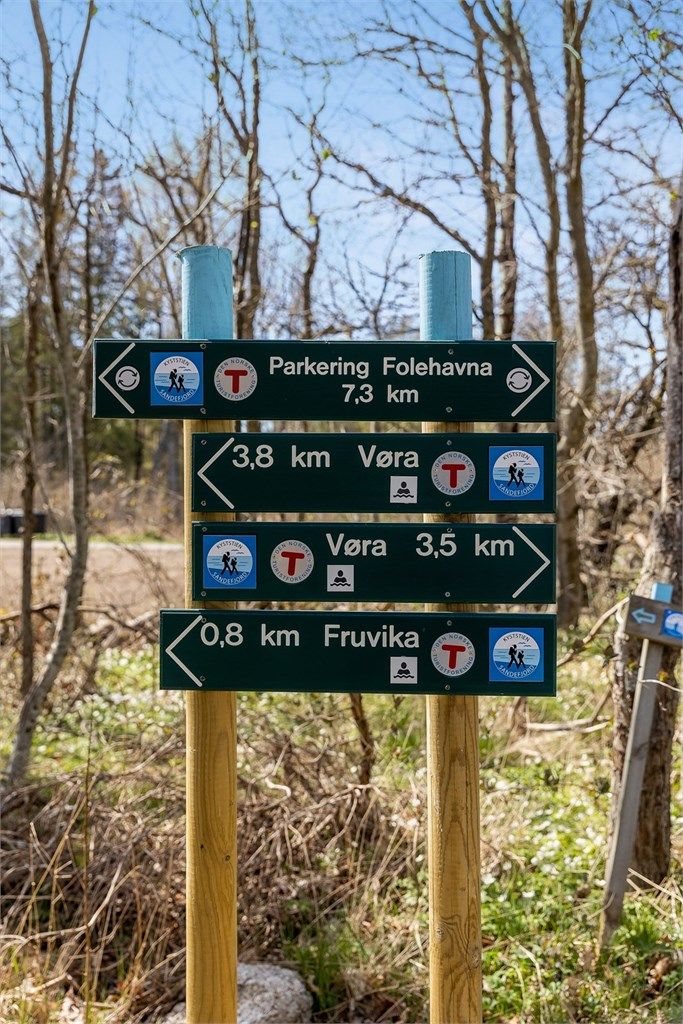 Folehavna ligger ca. 6km unna boligen ( parkeringsplassen ). Meget populært turområde for Sandefjordinger.