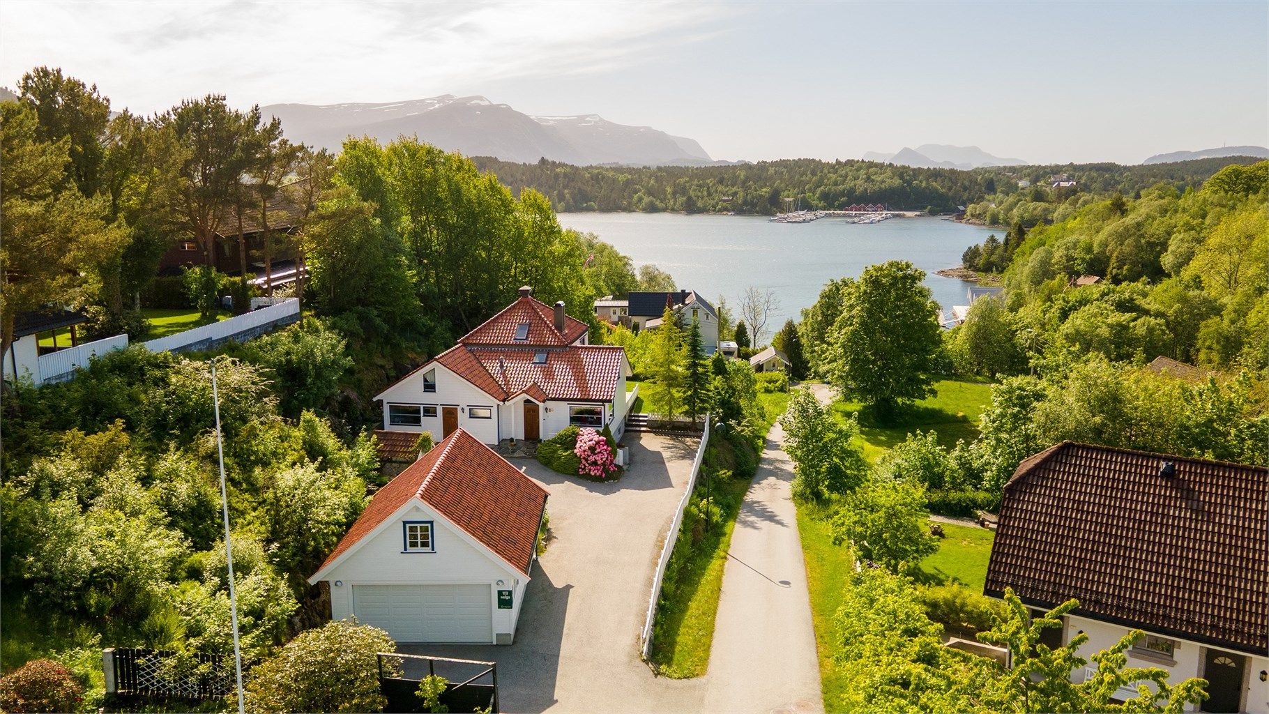 Velkommen til Rabbevågen 11 på Vegsund, presentert av Daglig leder/Eiendomsmegler Preben Willmann