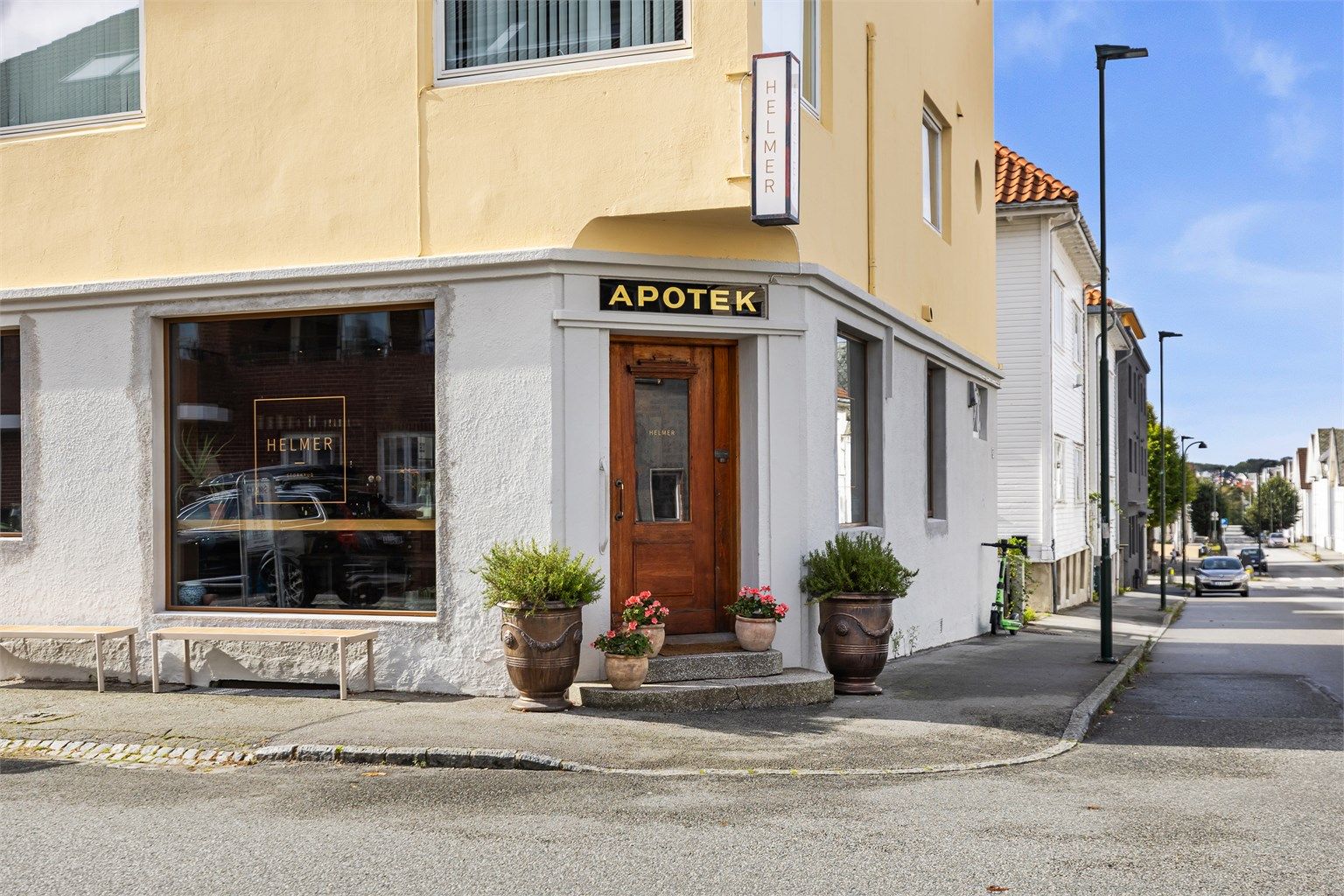 I det gamle apoteket på Storhaug er det nylig åpnet nabolags café