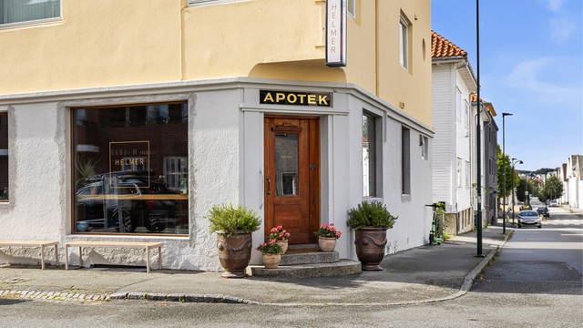 I det gamle apoteket på Storhaug er det nylig åpnet nabolags café