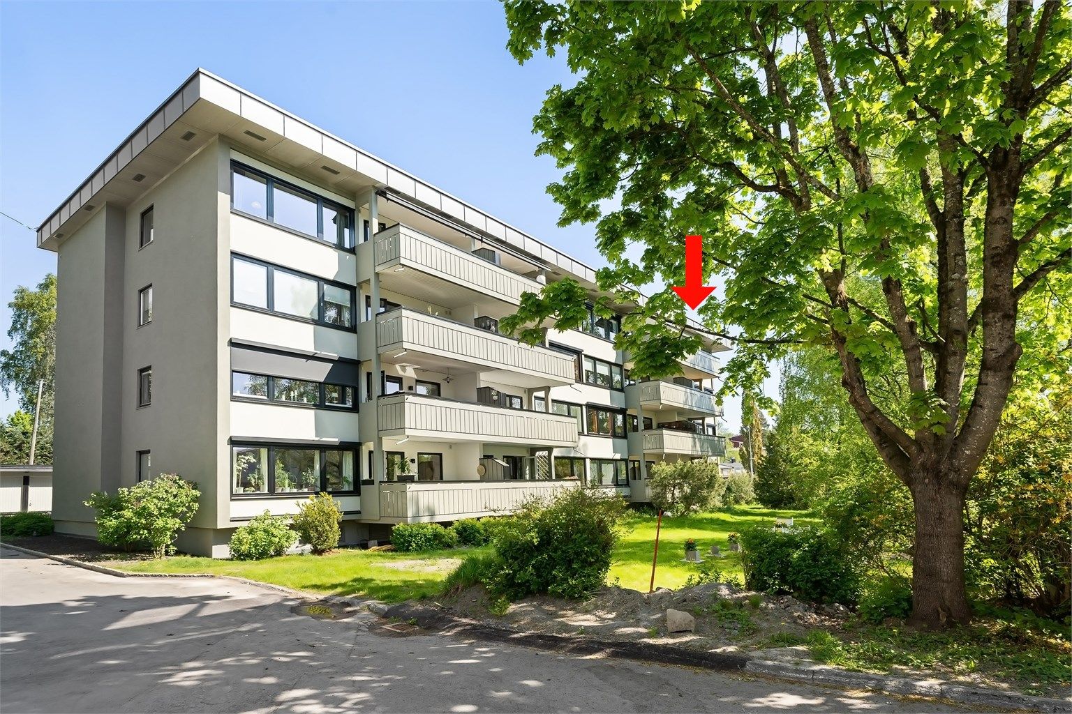 Topp- og endeleilighet med flott balkong og flott utsikt