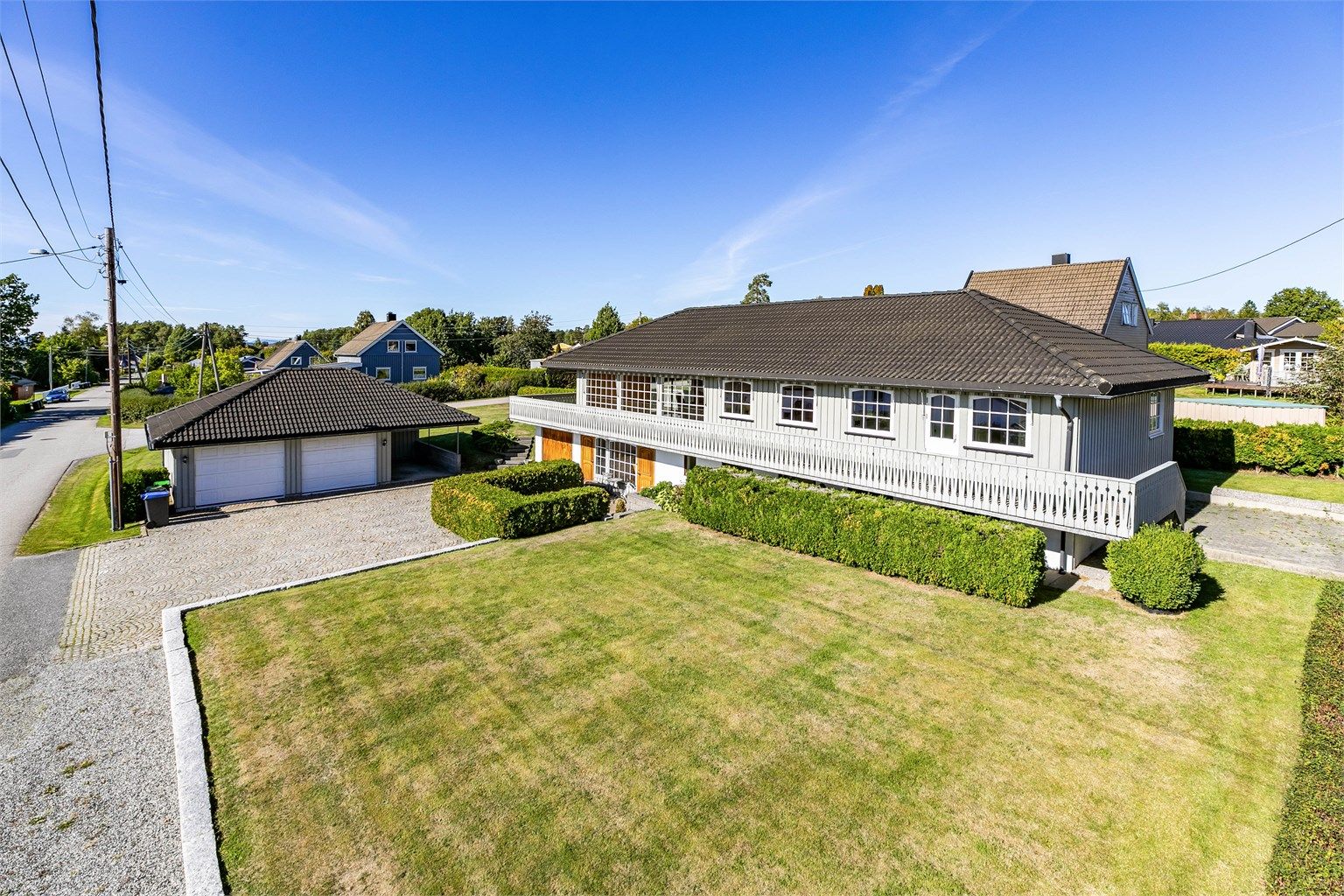 Utgjerdsveien 42 presenteres av Krogsveen. 
Fotograf; Børge Oppegård.