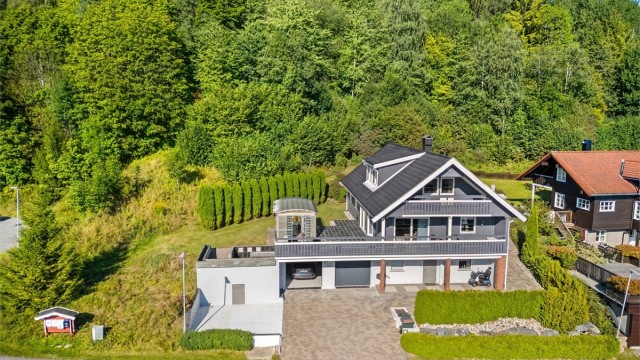 Velkommen til Brønnbakken 50!
Foto: Ole Thorgeir Solheim Thoresen