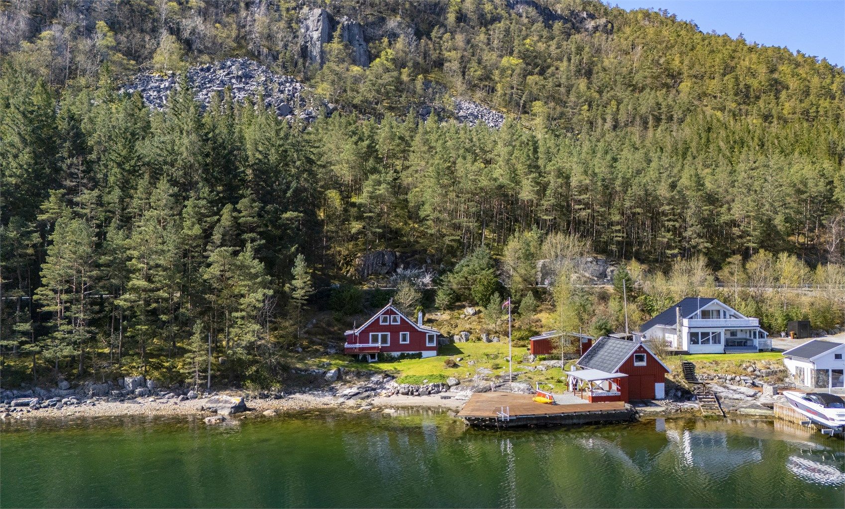 Velkommen til Kvalvågvegen 213!
Foto: Marianne Lyse