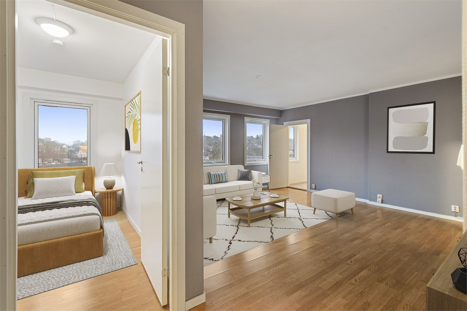 Leiligheten har en romslig og fin planløsning med 2 soverom