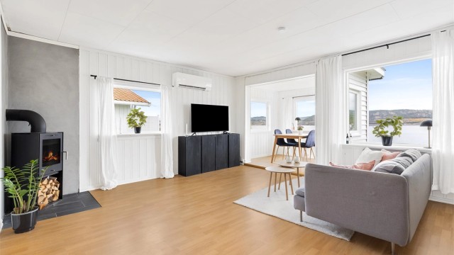 Velkommen til Svelvikveien 492, presentert av Mari Skaret Christoffersen i Krogsveen.
Foto: Trond Reder